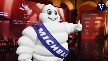 DIRECTO: Reparto de nuevas estrellas de la Guía Michelin España y Portugal 2023
Fuente: EFE
Suscríbete a nuestro canal: http://bit.ly/suscribeteLV
Lee esta y más historias en https://www.lavanguardia.com/
Síguenos en:
Instagram: https://www.instagram.com/lavanguardia/
Twitter: https://twitter.com/LaVanguardia
Facebook: https://es-la.facebook.com/LaVanguardia
