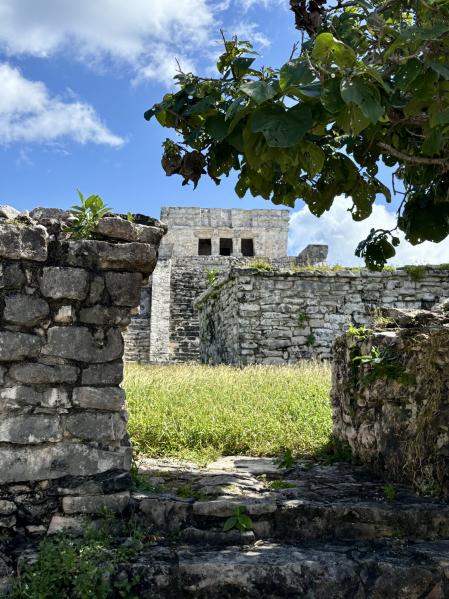 Tulum.