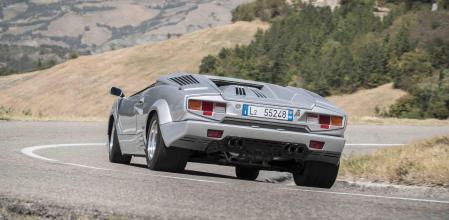 Lamborghini Countach 25th Anniversary