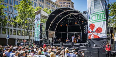 El paseo de Gràcia acoge el Barcelona Jazz Day: una fiesta del jazz al aire libre y para todos