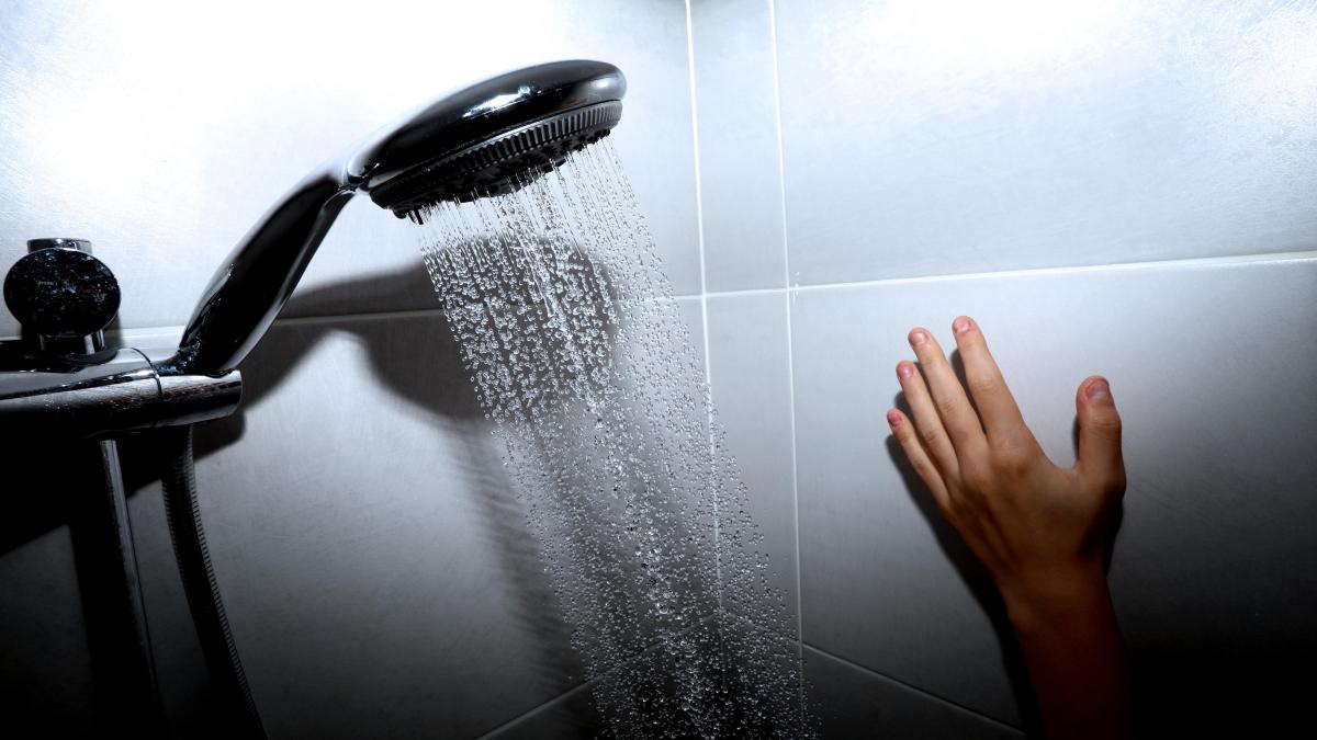 Las fugas lastran a los pueblos que gastan más agua que la recomendada
