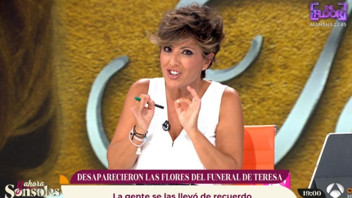 Sonsoles Ónega abronca a su equipo en directo por su rutina fisiológica: Os lo pido de verdad