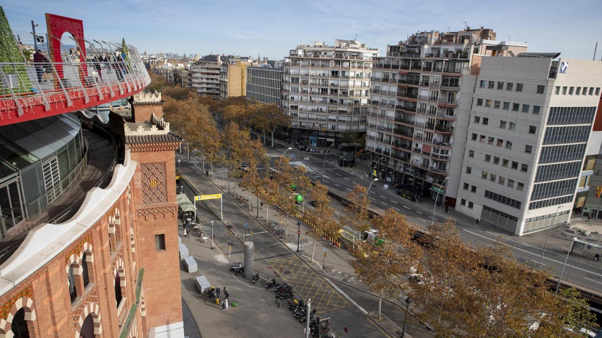 La prolongación de la línea 8 de FGC inicia cinco años de obras en el Eixample