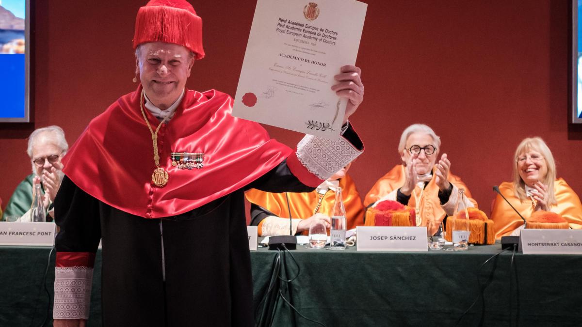 Lacalle defiende una nueva etapa de colaboración público-privada en Barcelona