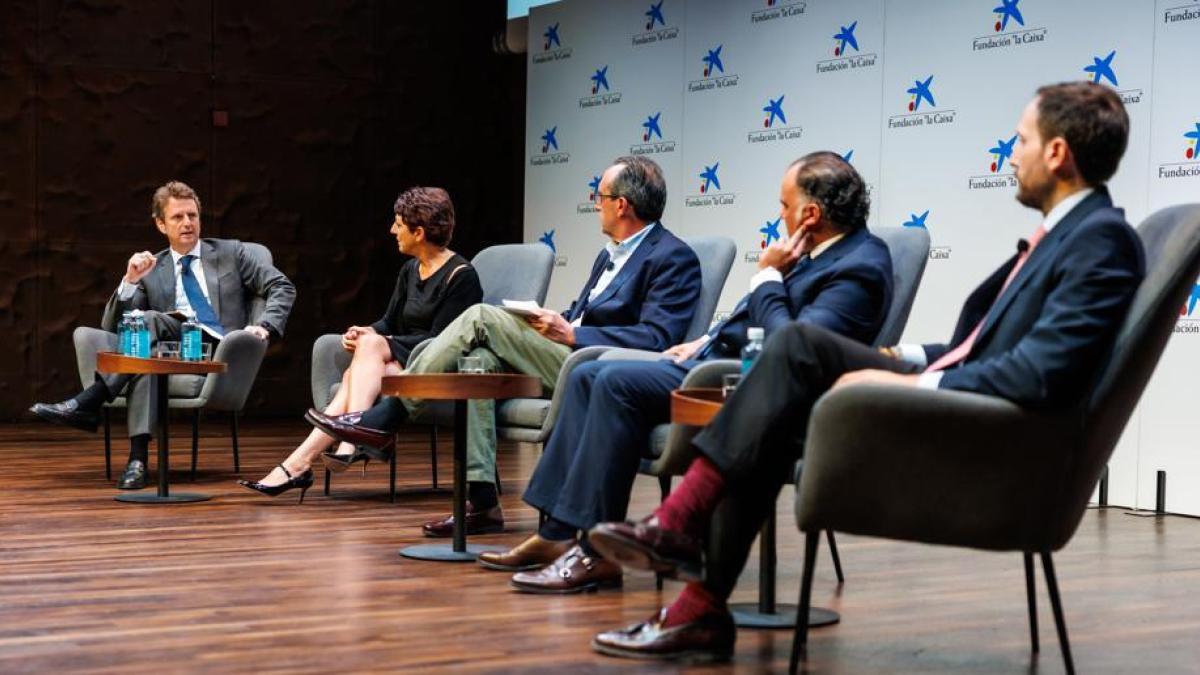 La gobernanza de los medios de comunicación y el futuro de la democracia