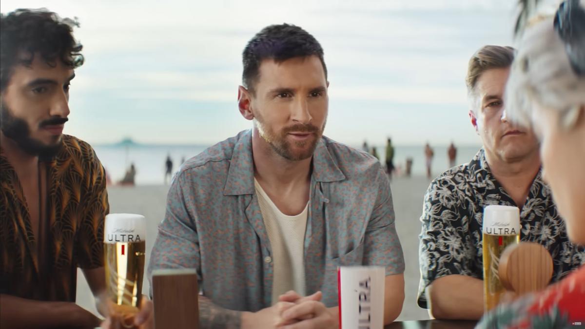Los Beckham, Jennifer Aniston y Messi protagonizan los anuncios más destacados de la Super Bowl