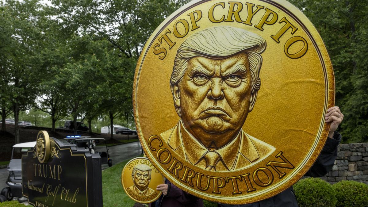 L’exclusiu sopar de Trump amb els inversors de la seva criptomoneda